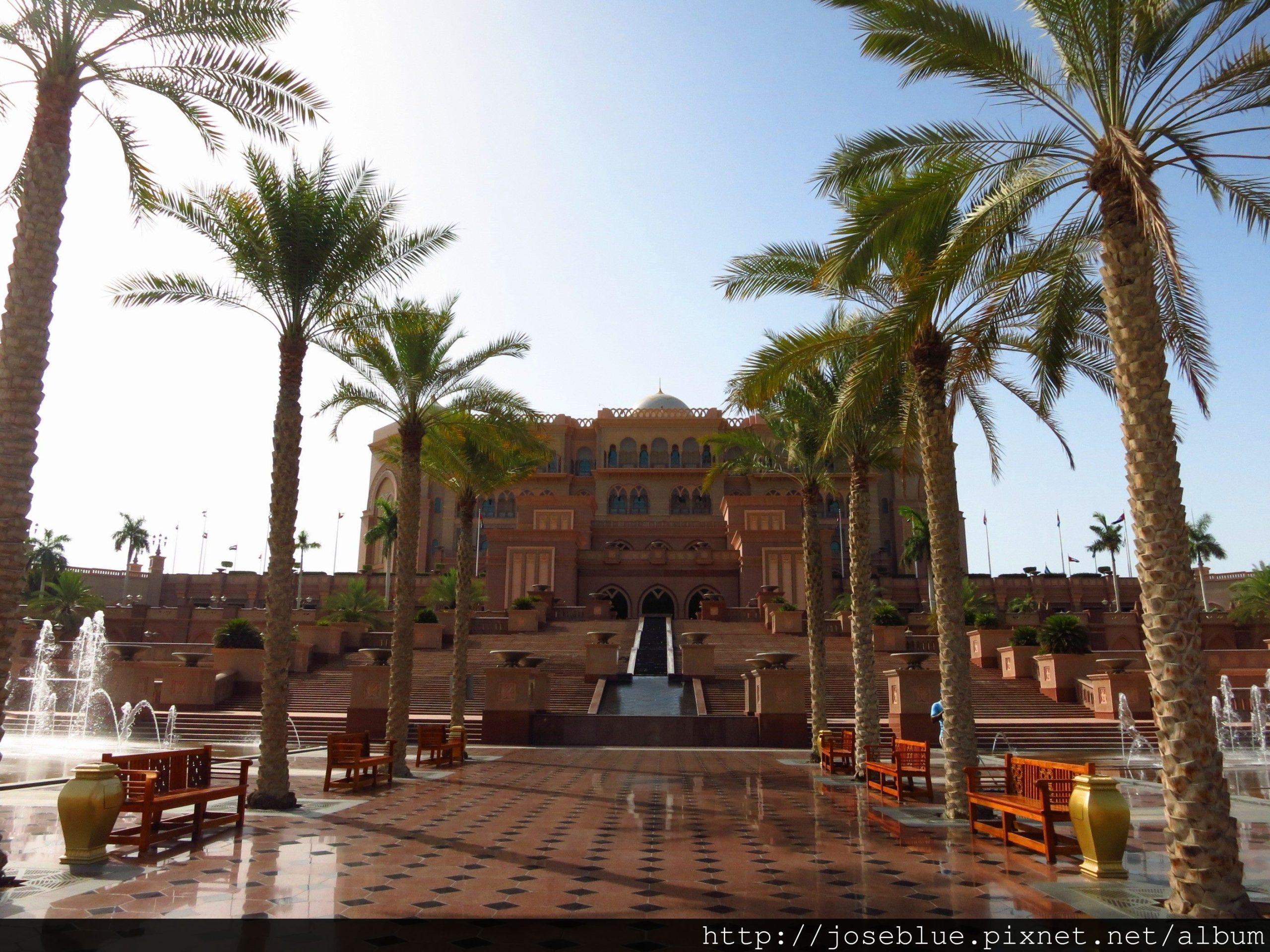 阿聯酋 阿布達比 【 酋長 皇宮 酒店 Emirates Palace Hotel 】 滿城盡帶黃金甲